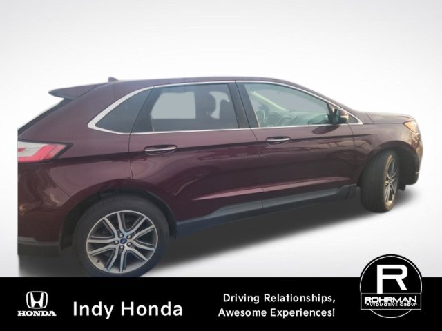 Used 2019 Ford Edge Titanium w/ Cold Weather Package FWD image 6