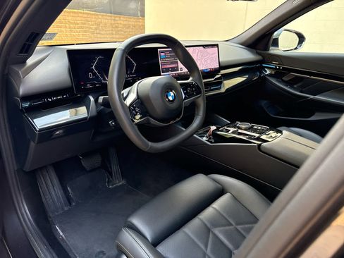 Certified 2024 BMW 530i xDrive 530i xDrive w/ Convenience Package image 12