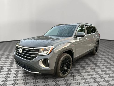 New 2026 Volkswagen Atlas SE FWD image 7