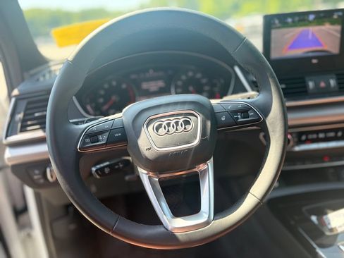 Used 2024 Audi Q5 2.0T Premium AWD/4WD image 12
