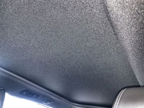 New 2026 Chrysler Pacifica Limited image 22