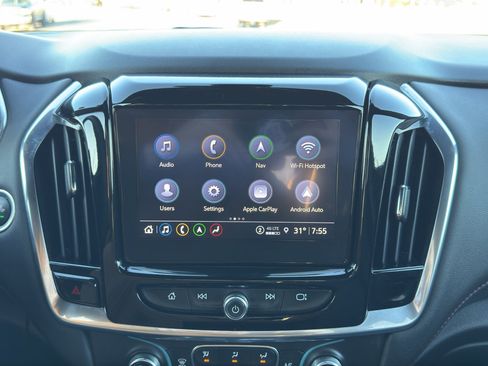 Used 2024 Chevrolet Traverse RS image 25