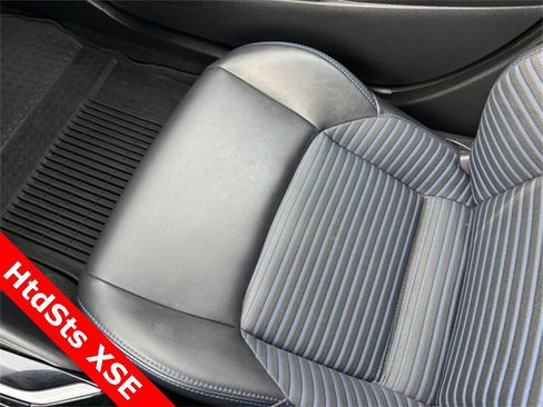 Used 2022 Toyota Corolla XSE image 26