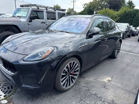 Used 2023 Maserati Grecale Modena AWD/4WD image 1