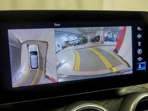 Used 2022 Mercedes-Benz GLC 300 image 18