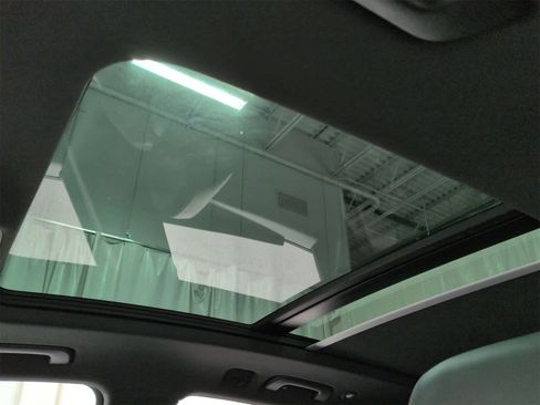 Used 2019 Audi SQ5 Premium Plus w/ Premium Plus Package image 20