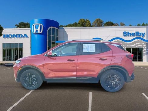 Used 2024 Buick Encore GX Sport Touring image 5