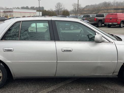 Used 2002 Cadillac De Ville FWD image 7