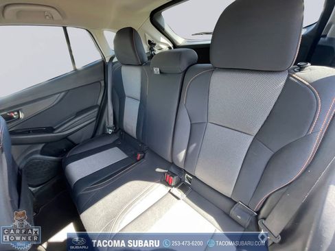 Used 2023 Subaru Crosstrek 2.0i Premium image 16