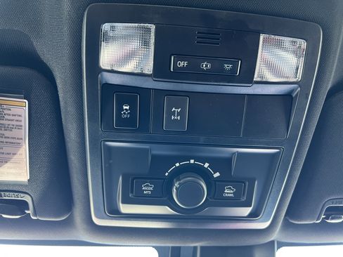 Used 2019 Toyota Tacoma TRD Off-Road image 26