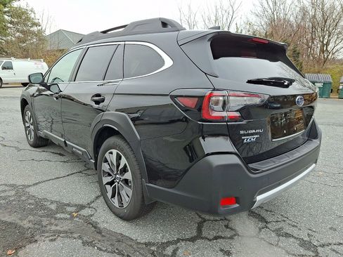 Certified 2025 Subaru Outback Limited image 6