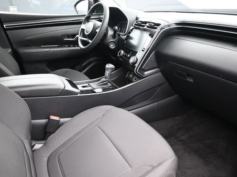 Used 2022 Hyundai Tucson SE image 27