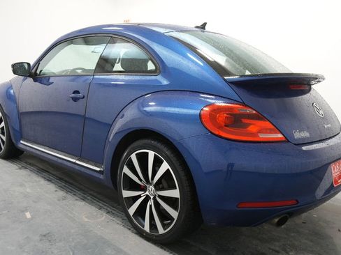 Used 2012 Volkswagen Beetle Turbo FWD image 5