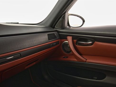Used 2011 BMW M3 Sedan RWD image 32
