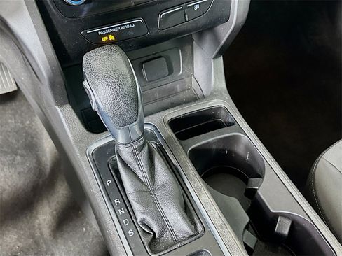 Used 2019 Ford Escape S image 16