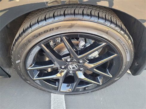 Certified 2025 Honda Civic Sport image 25