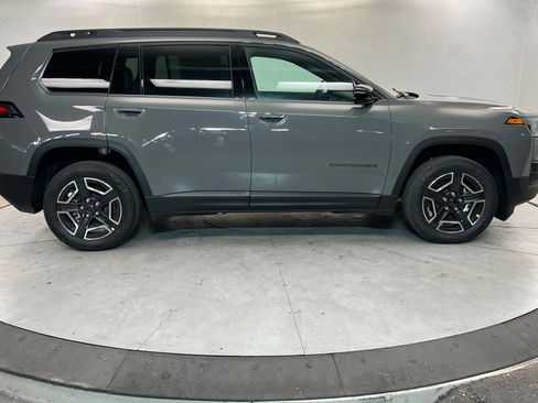 New 2026 Jeep Cherokee Laredo AWD/4WD image 6