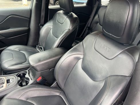 Used 2015 Jeep Cherokee Limited AWD/4WD image 5