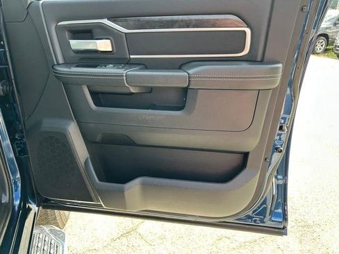 Used 2024 RAM 2500 Big Horn w/ Bed Utility Group image 30