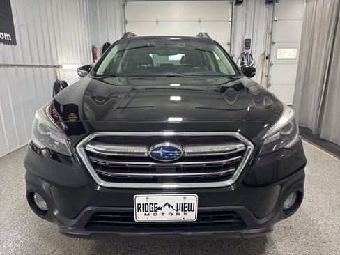 Used 2019 Subaru Outback 2.5i Limited AWD/4WD image 2