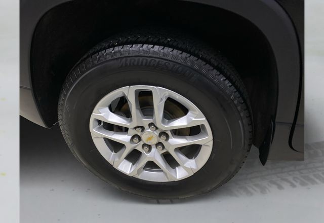 Used 2019 Chevrolet Traverse LT AWD/4WD image 17