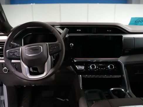 New 2026 GMC Sierra 2500 Denali w/ Denali Reserve Package image 2