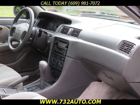 Used 2001 Toyota Camry LE FWD image 6