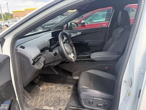 Used 2023 Volkswagen ID.4 Pro S AWD/4WD image 26