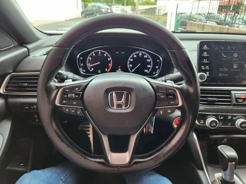 Used 2019 Honda Accord Sport image 18