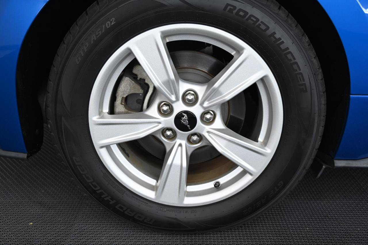 Used 2021 Ford Mustang Coupe RWD image 32
