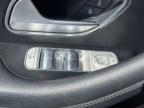 Used 2020 Mercedes-Benz GLE 350 4MATIC image 6