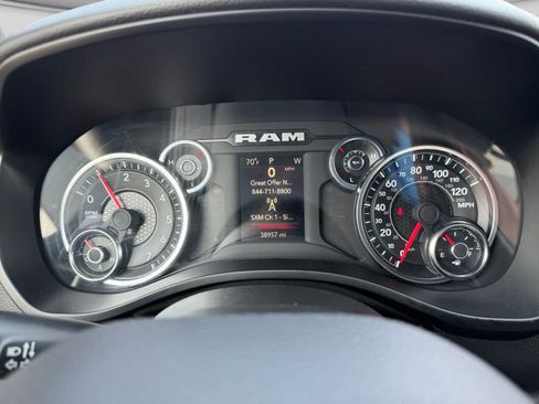 Used 2023 RAM 1500 Big Horn AWD/4WD image 14