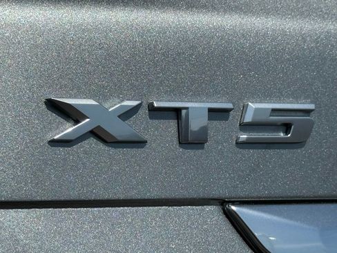 New 2026 Cadillac XT5 Premium Luxury FWD image 9