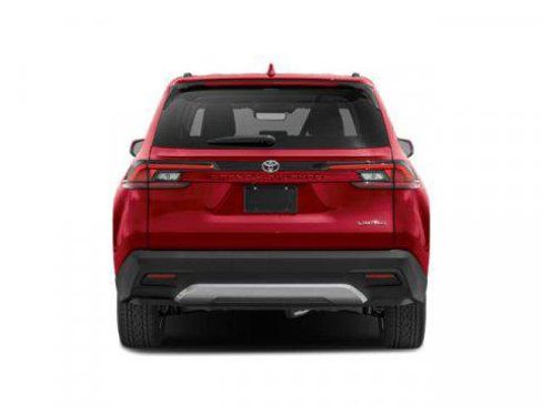 Certified 2025 Toyota Grand Highlander AWD image 5