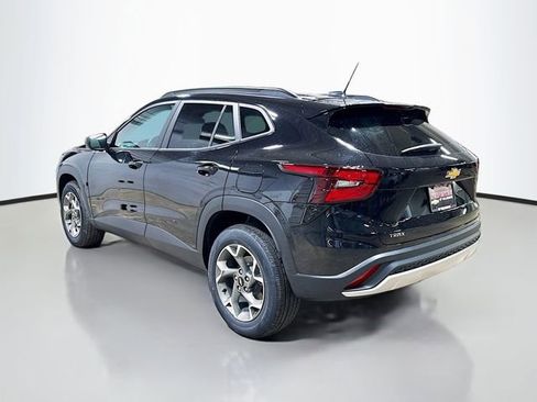 New 2026 Chevrolet Trax LT w/ LT Convenience Package image 10