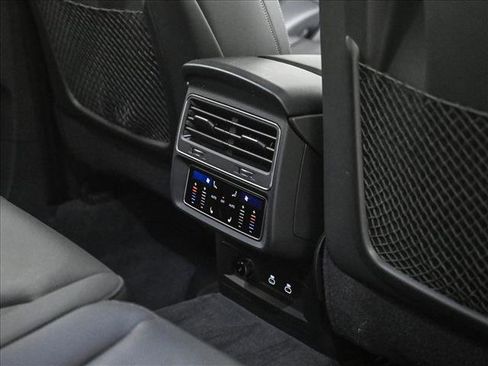 Certified 2025 Audi Q7 Premium Plus w/ Premium Plus Package image 18