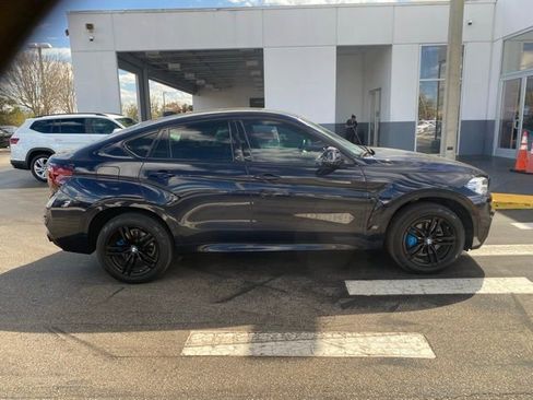 Used 2019 BMW X6 sDrive35i w/ M Sport Package image 11