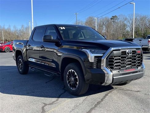 Used 2024 Toyota Tundra SR5 image 7