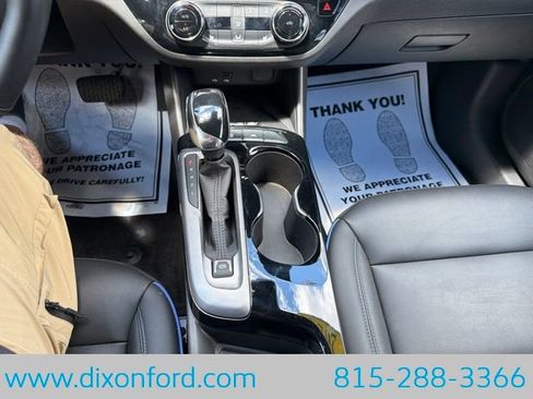 Used 2025 Buick Envista Sport Touring w/ Convenience I Package FWD image 13