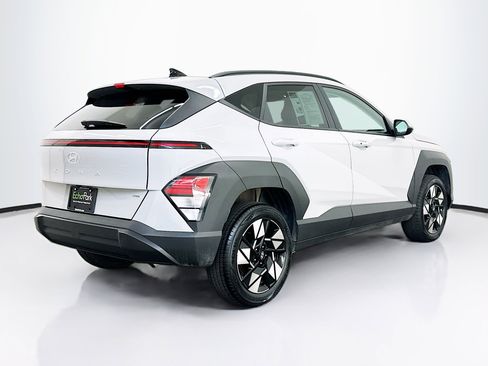 Used 2025 Hyundai Kona SEL image 9