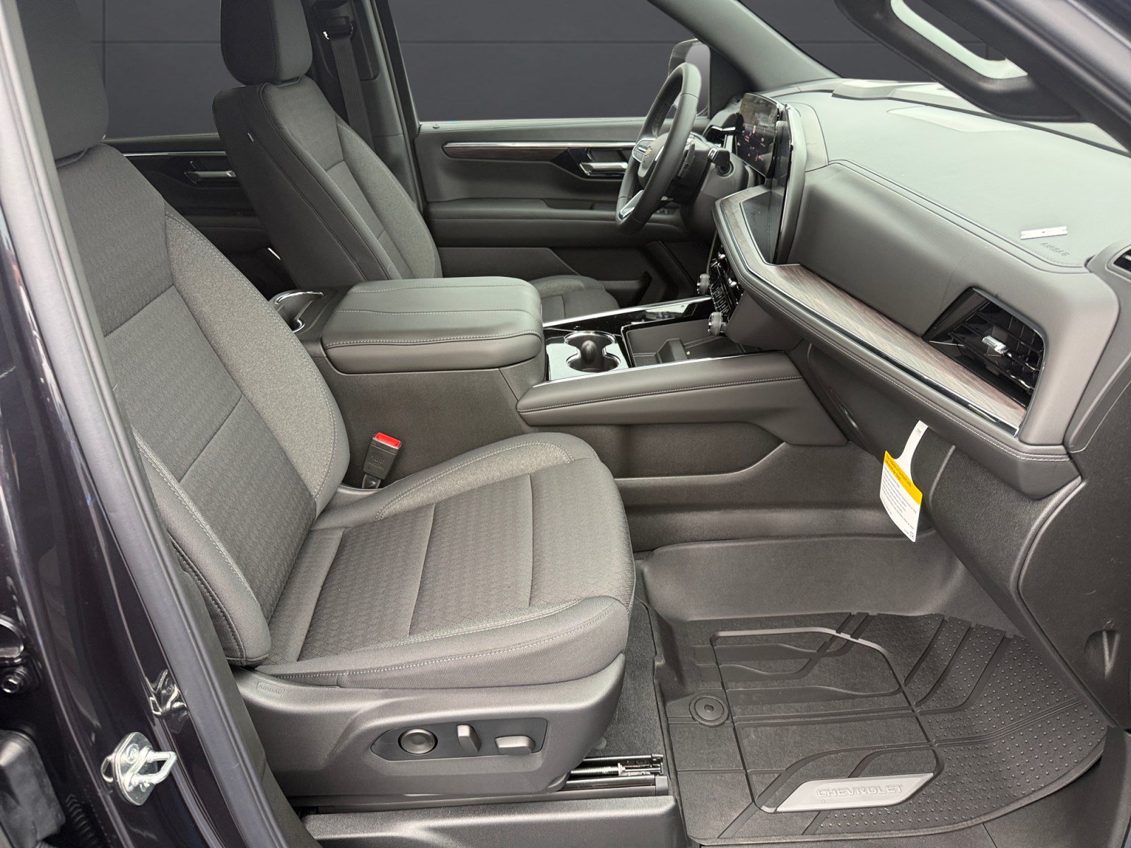 New 2027 Chevrolet Tahoe LS RWD image 6