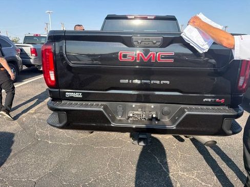 Used 2022 GMC Sierra 2500 AT4 AWD/4WD image 10