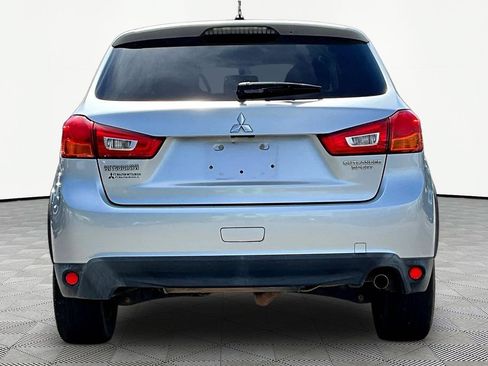 Used 2016 Mitsubishi Outlander Sport ES FWD image 6