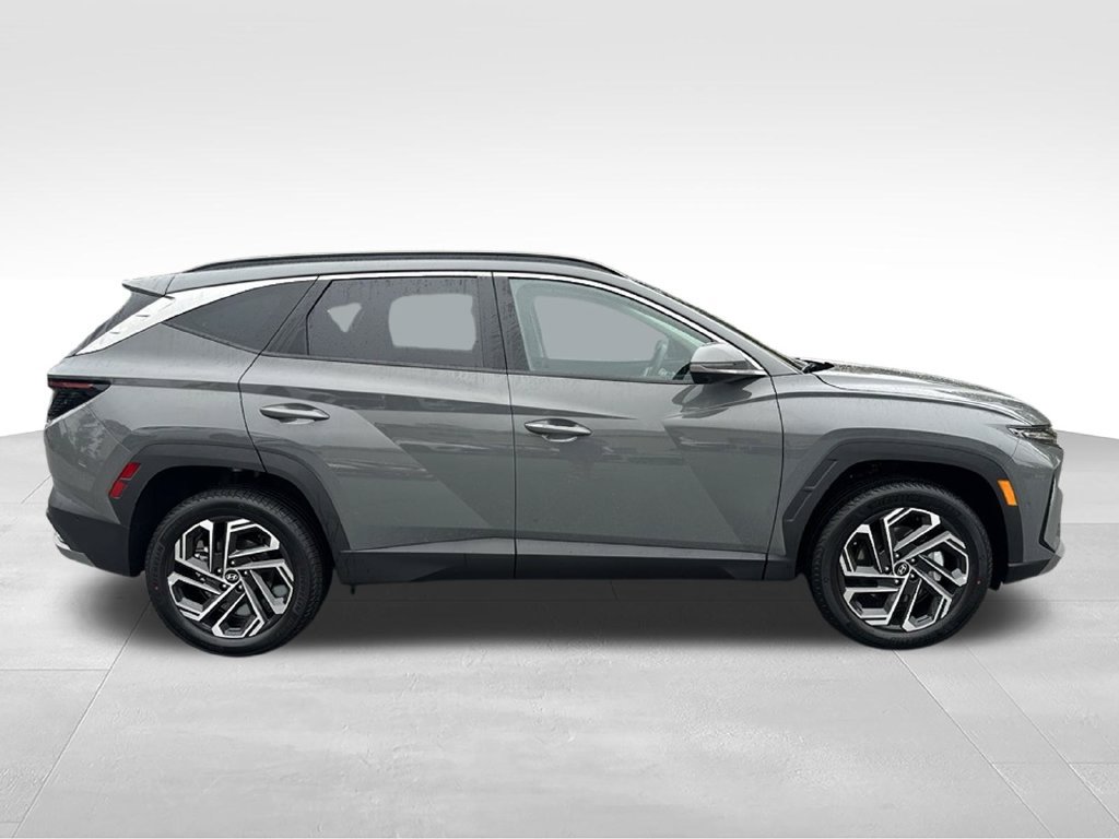 New 2026 Hyundai Tucson Limited AWD/4WD image 8