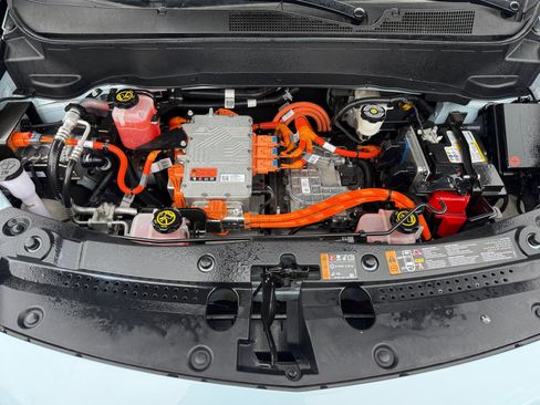 Used 2023 Chevrolet Bolt EUV LT w/ Driver Confidence Package image 20