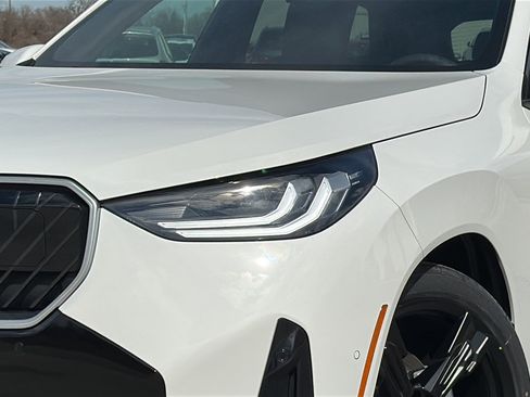 New 2026 BMW X3 xDrive30 w/ Premium Package image 4