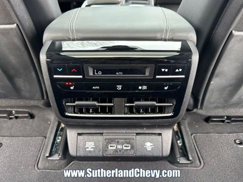 Used 2024 Acura MDX SH-AWD w/ Advance Package image 50