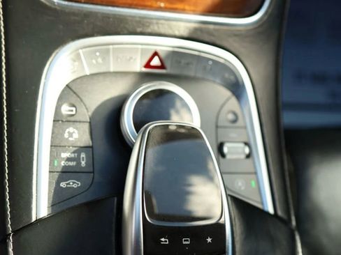 Used 2015 Mercedes-Benz S 63 AMG 4MATIC Sedan w/ Driver Assistance Package image 21