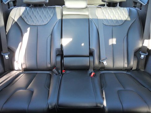 Certified 2023 Hyundai Santa Fe Calligraphy image 13