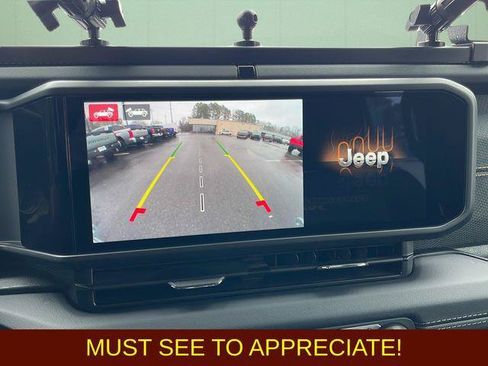 Used 2024 Jeep Wrangler Unlimited Rubicon 392 AWD/4WD image 31